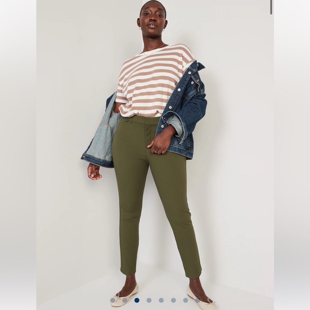 NWT High-Waisted Pixie Skinny Ankle Pants